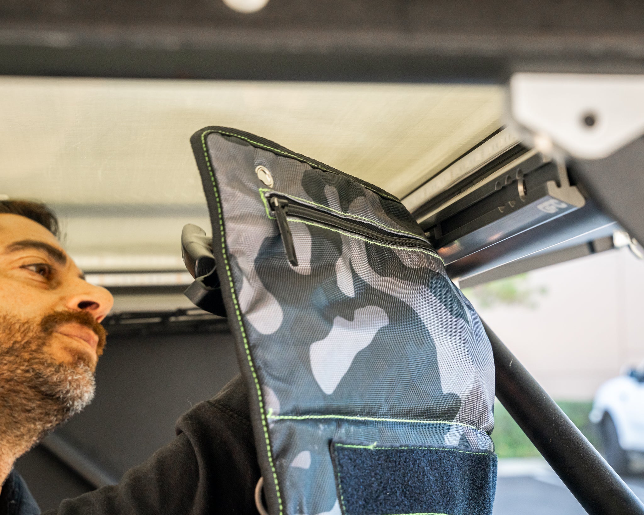 L Track / Freedom Track Nut (4 Pack)