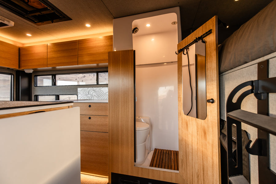 A Spacious Wet Bath