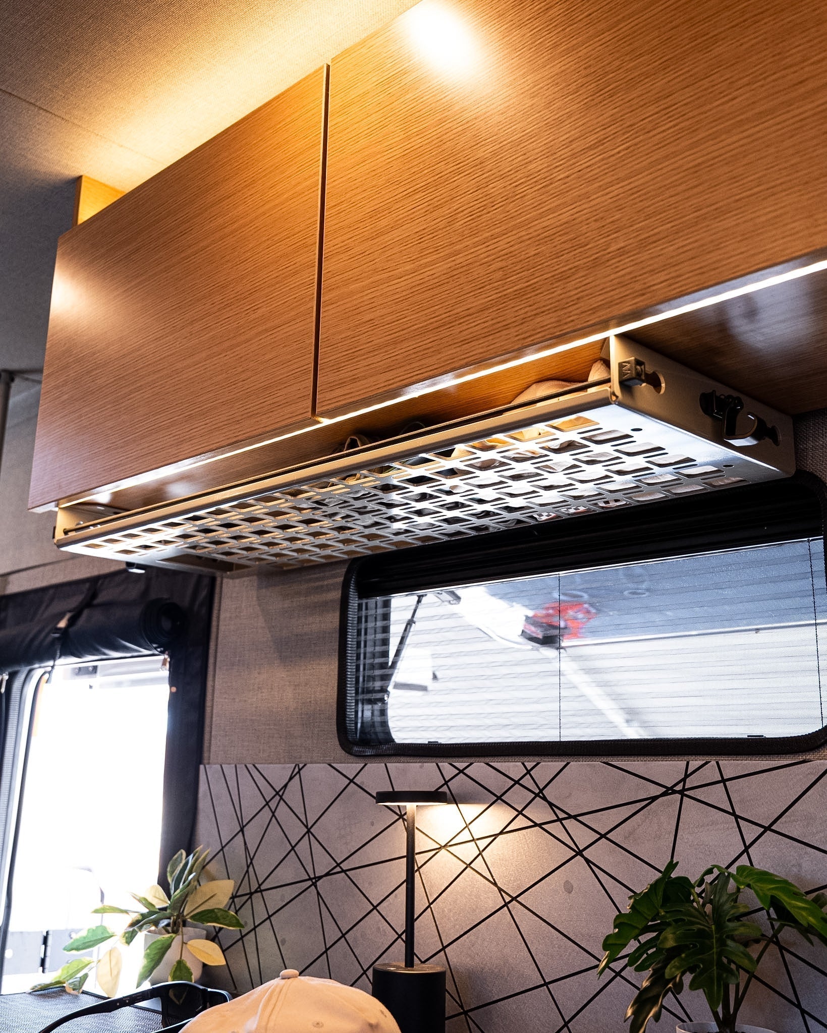 Rossmonster Passenger Undercabinet Shelf