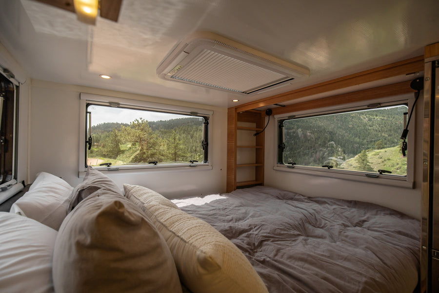 A Panoramic Retreat with 270° Views